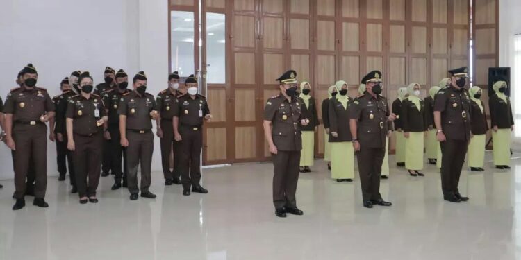 Kajati Jambi melantik Kajari Sungai Penuh