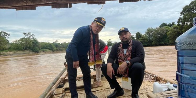 Wakil Ketua DPRD Jambi Hadiri dan Membuka Milir Berakit YSSB