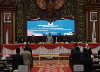 DPRD Jambi Sahkan 5 Ranperda