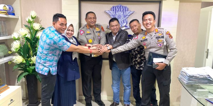 Dukung Dirlantas Tertibkan Angkutan Batu Bara, Anggota DPRD Provinsi Jambi Sambangi Ditlantas Polda Jambi
