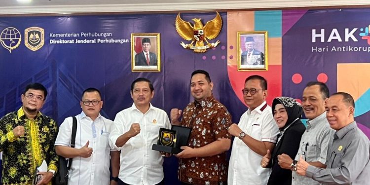 Waka Pinto Dampingi Komisi III Konsultasi ke Kemenhub