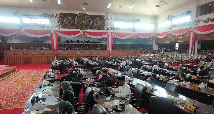 Ramai-Ramai Dewan Soroti Defisit Anggaran Pemprov Jambi