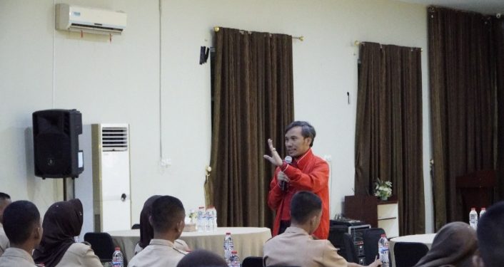 Edi Purwanto Jadi Pembicara dihadapan 54 Calon Paskibraka Jambi