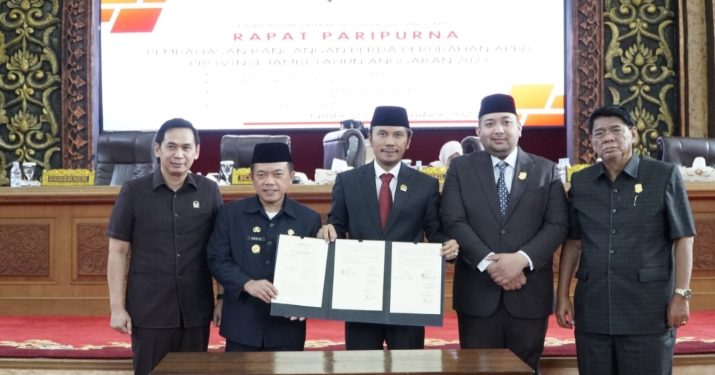 DPRD Provinsi Sahkan APBD Provinsi Jambi Tahun Anggaran 2023
