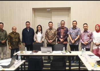Kadis Kominfo Pimpin Presentasi Uji Publik Monev KIP Tahun 2023