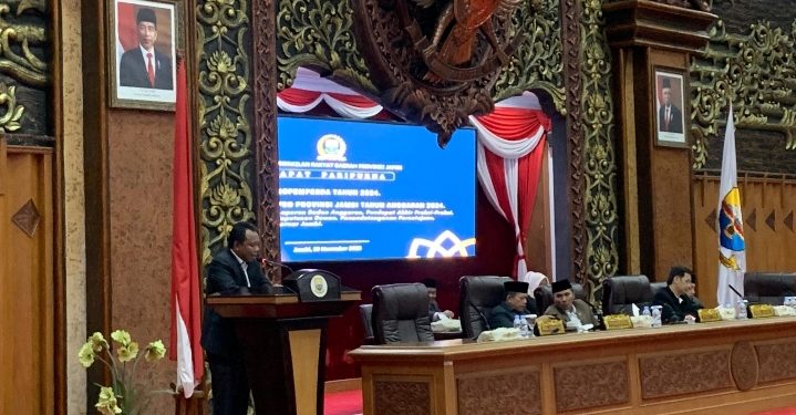 Rapat Paripurna DPRD Jambi Sepakati 11 Ranperda Masuk Propemperda 2024
