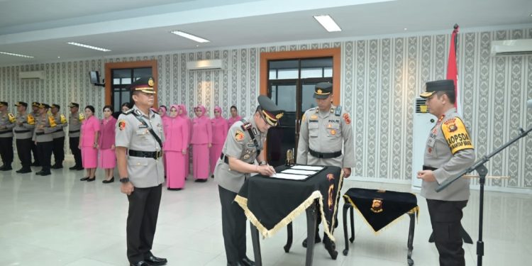 Kombes Pol Bambang Yugo Pamungkas Resmi Jabat Dirreskrimsus Polda Jambi