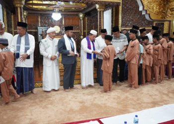Pemprov Isi Pergantian Tahun dengan Dzikir Akbar