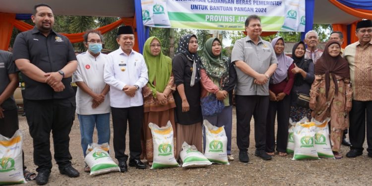 Pemprov Jambi Salurkan Bantuan Pangan dari Pemerintah Pusat