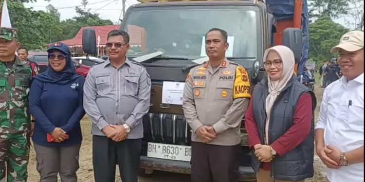 Akses Sulit, KPU Tebo Dahulukan Distribusi Logistik di Kecamatan Sumay