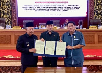 DPRD Provinsi Jambi bersama Pemerintah Daerah Sahkan 7 Ranperda Menjadi Perda