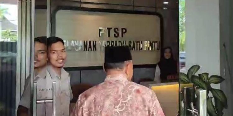 Sehari Masa Jabatan Habis, Mantan Pj Bupati Tebo Lansung Diperiksa Jaksa