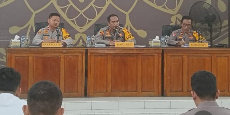 Gelar Operasional Bulanan Bersama Polsek Jajaran,  Kapolres Tebo Paparkan Ungkap Kasus