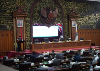DPRD Gelar Paripurna Penyampaian Tanggapan Eksekutif Terhadap Pandangan Fraksi Terkait LKPj