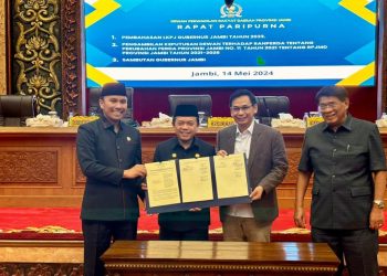 Ranperda Perubahan Perda RPJMD Provinsi Jambi Disahkan Jadi Peraturan Daerah