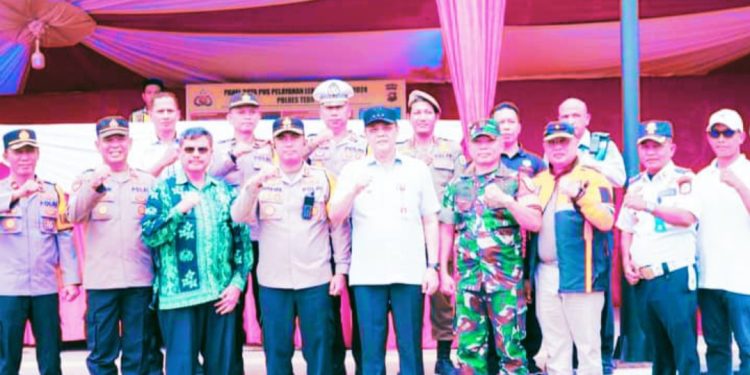 Tinjau Kesiapan Personil, Pj Bupati Varial Bersama Kapolres Cek Posyan Mudik