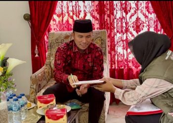 Pantarlih Lakukan Coklit di Kediaman Rumah Ketua DPRD Jambi