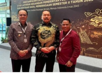 Mazlan Dampingi Pj Bupati Tebo Sampaikan LHP di Jakarta