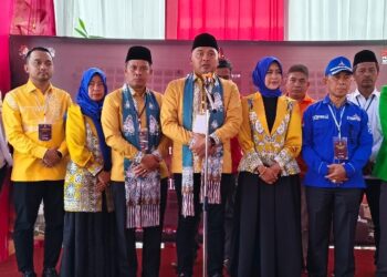 Pasangan ARB-Nazar Resmi Daftar ke KPU Tebo