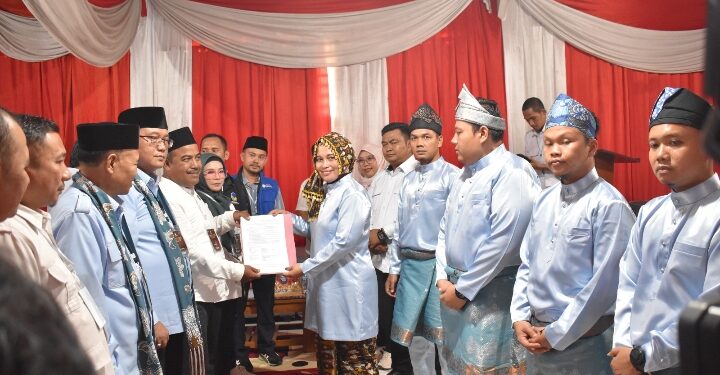 Pasangan Aspan-Tono Resmi Diterima KPU Kabupaten Tebo