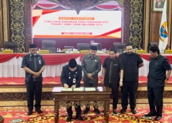 DPRD Jambi Sahkan APBD Perubahan 2024