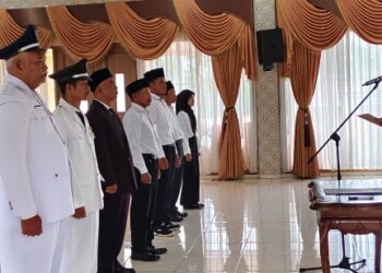 Lantik Pj Kades, Pj Bupati Minta Kerjasama dengan Baik