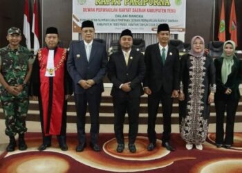 Pimpinan DPRD Tebo Dilantik