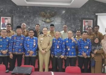 Varial Bersama Kepala OPD Ikuti Evaluasi Kinerja Kada di Kemendagri