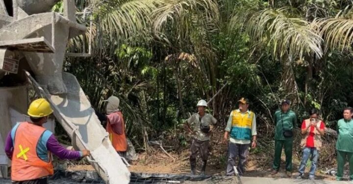 Pemkab Batanghari Bangun Jalan 2,38 Kilometer di Mersam