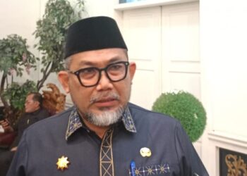 Sudirman Apresiasi Pandangan Umun Fraksi DPRD Terhadap RAPBD 2025
