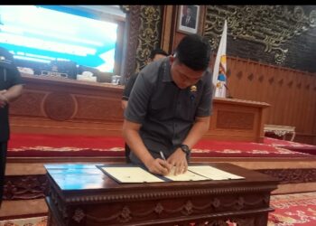 DPRD Jambi Sahkan Perda Kawasan Tanpa Rokok