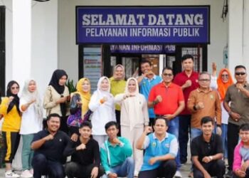 Pererat Silaturahmi, Dinas Kominfo Gelar Senam Bersama