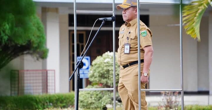 Asisten 1 Pimpin Apel Gabungan