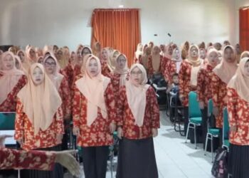 Ketua DWP Yusnelis Hadiri Pertemuan Rutin DWP Tebo
