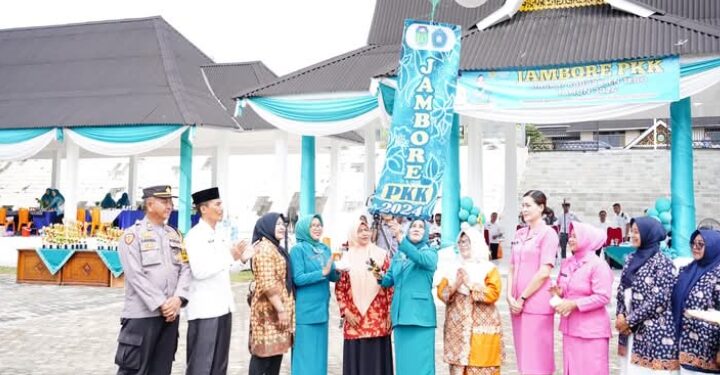 Ketua TP PKK Buka Jambore PKK Tingkat Kabupaten Tebo