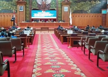 DPRD Provinsi Jambi Umumkan Haris-Sani sebagai Gubernur dan Wagub Terpilih 2025-2030
