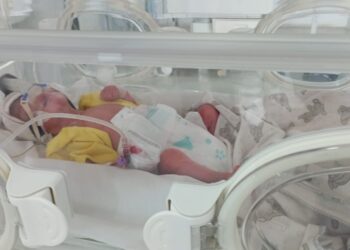 Bayi Kembar Empat Lahir dengan Selamat di Batanghari