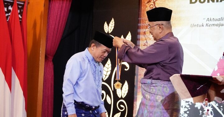 Gubernur Al Haris Dikukuhkan Sebagai Ketua DMDI Provinsi Jambi
