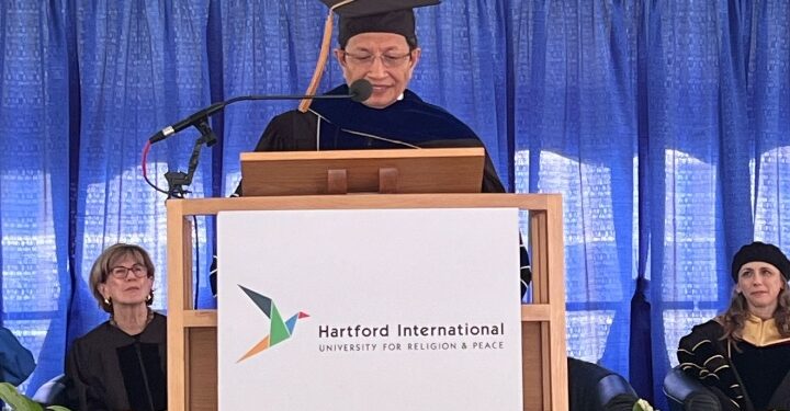 Menteri Agama Nasaruddin Umar Terima Gelar Doctor of Divinity dari Hartford International University