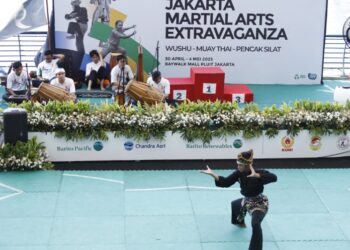 Pencak Silat Tutup JMAE 2025