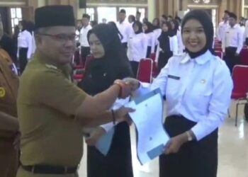 Pemkab Tebo Serahkan SK CPNS Tahun 2024
