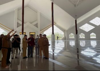 Komisi III DPRD Tinjau Islamic Center