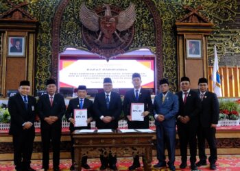 DPRD Jambi Gelar Paripurna Penyerahan LHP BPK, Ketua DPRD: Rekomendasi Segera Ditindaklanjuti