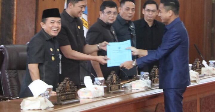 Fraksi DPRD Jambi Soroti Pendapatan Turun 2,6 Persen