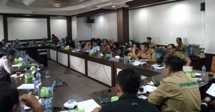Ketua Komisi II DPRD Tebo Pimpin RDP Bersama Instansi Terkait
