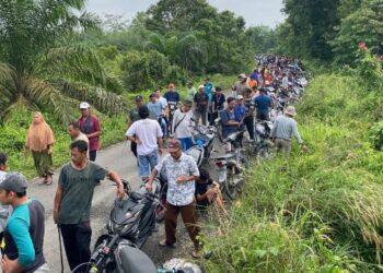 Masyarakat Punti Kalo Buat Patok Batas dengan TNI AD