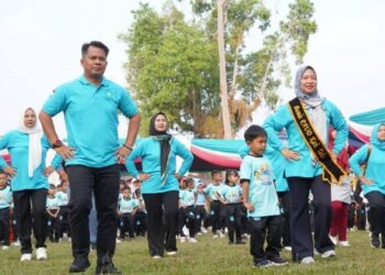 Wakil Bupati dan Bunda PAUD Kabupaten Tebo Meriahkan Hari Anak Nasional Melalui Gebyar PAUD 2025
