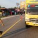 Sering Terjadi Kecelakaan, Warga Jembatan Mas Putar Balik Truk Batu Bara Melintas