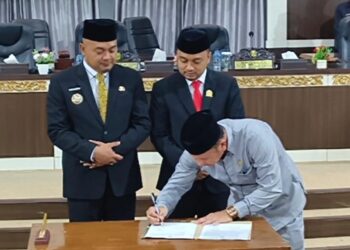 DPRD Setujui Enam Raperda dan Terima Tiga Usulan Baru dari Pemda