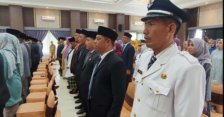 Selain Melantik Pejabat Eselon II, Bupati Tebo Juga Lantik Pejabat Eselon III dan IV